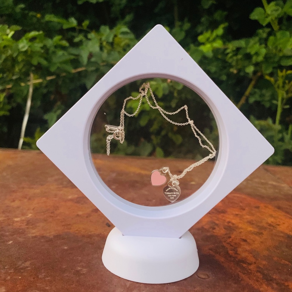 New transparent jewelry display floating holder